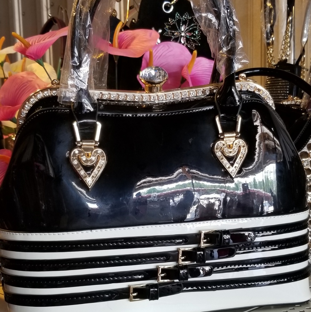 Women's handbags